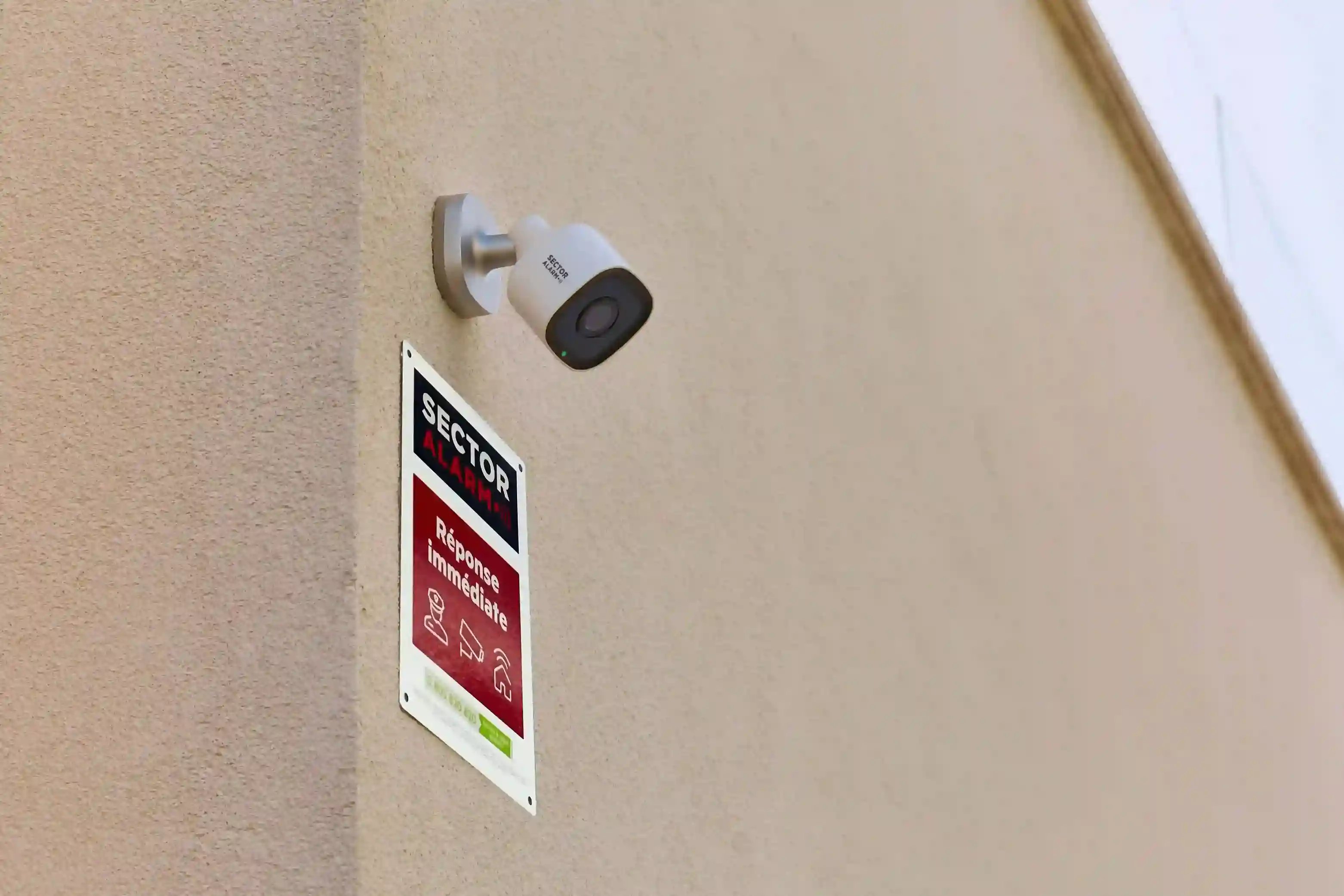 Outdoor camera