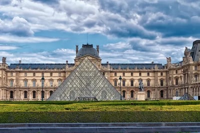 Cambriolage du Louvre : 7 minutes qui posent une question clé… votre logement est-il mieux protégé ?